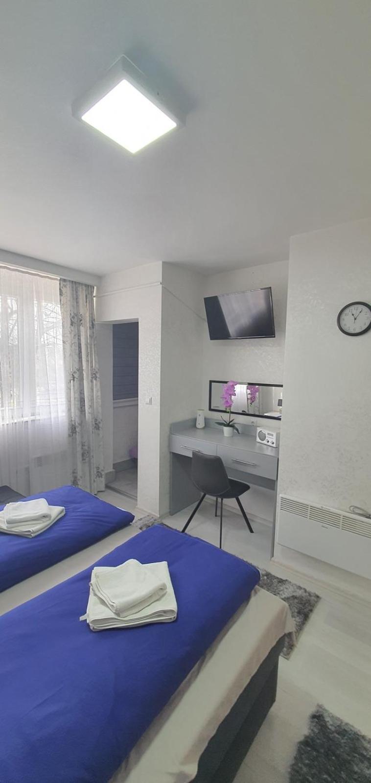 Stan 111 Appartement Orasje Buitenkant foto