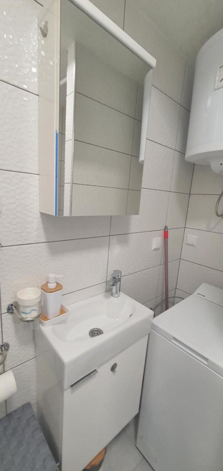 Stan 111 Appartement Orasje Buitenkant foto